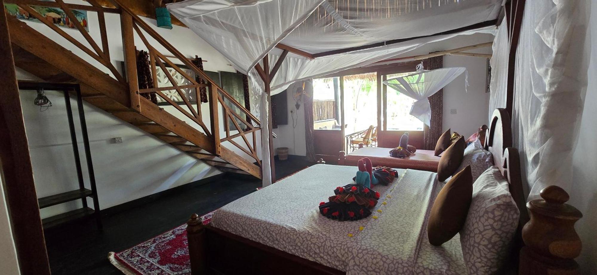Salama & Mbuyuni Bungalows มาเทมวu ภายนอก รูปภาพ